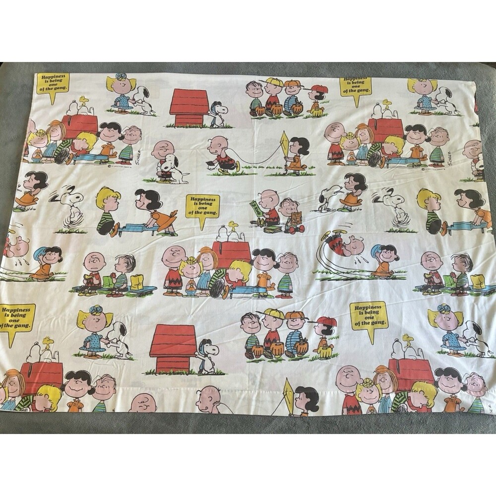 VTG Snoopy Charlie Brown Peanuts Gang "Happiness Is" Flat Twin Sheet 1971 *READ*